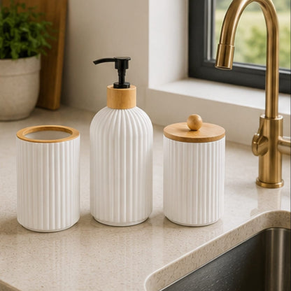 Distributeur de Savon et Son Porte Brosse à Dents Blanc